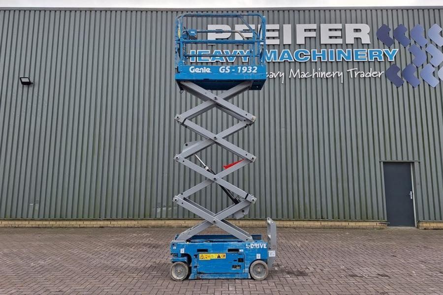Genie GS1932 E-Drive Several In Stock, 8m Working Height - Scissor lift: picture 3 Genie GS1932 E-Drive Several In Stock, 8m Working Height - Scissor lift: picture 3