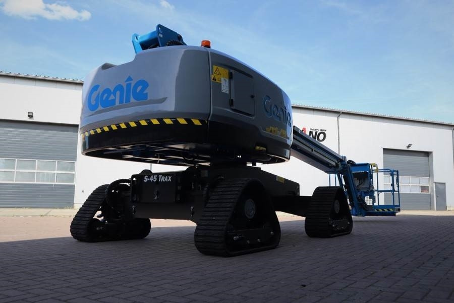 Genie S45XC Trax Valid inspection, *Guarantee! Diesel, 4  - Telescopic boom: picture 2 Genie S45XC Trax Valid inspection, *Guarantee! Diesel, 4  - Telescopic boom: picture 2