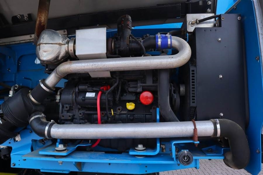 Genie SX135XC Diesel, 43m Working Height, 27.5m Reach, B leasing Genie SX135XC Diesel, 43m Working Height, 27.5m Reach, B: picture 12 Genie SX135XC Diesel, 43m Working Height, 27.5m Reach, B leasing Genie SX135XC Diesel, 43m Working Height, 27.5m Reach, B: picture 12