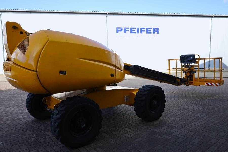 Haulotte H14TX Diesel, 4x4 Drive, 14m Working Height, 10.6m - Telescopic boom: picture 2 Haulotte H14TX Diesel, 4x4 Drive, 14m Working Height, 10.6m - Telescopic boom: picture 2