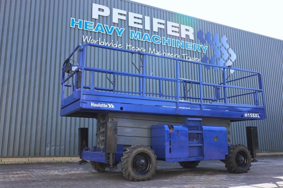 Haulotte H15SXL Diesel, 4x4 Drive, 15m Working Height, 500k - Scissor lift: picture 1 Haulotte H15SXL Diesel, 4x4 Drive, 15m Working Height, 500k - Scissor lift: picture 1