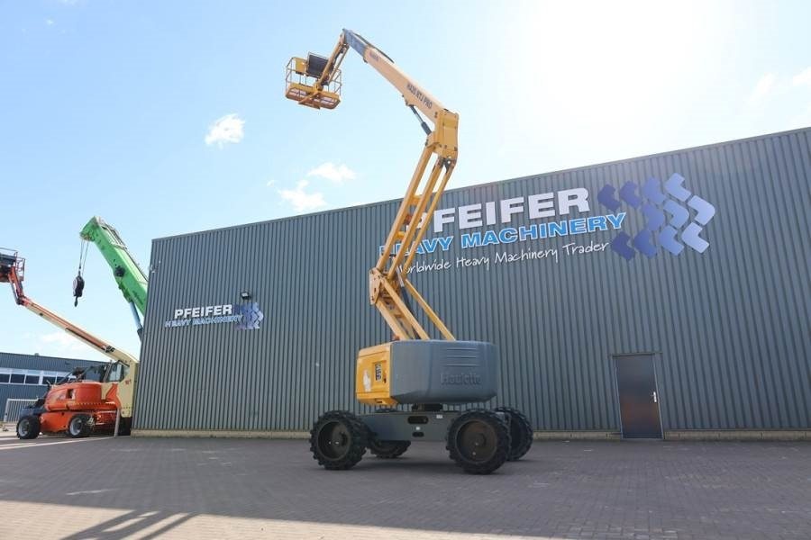 Haulotte HA20RTJ Pro Diesel, 20.6 m Working Height, 12.2 m - Articulated boom: picture 3 Haulotte HA20RTJ Pro Diesel, 20.6 m Working Height, 12.2 m - Articulated boom: picture 3