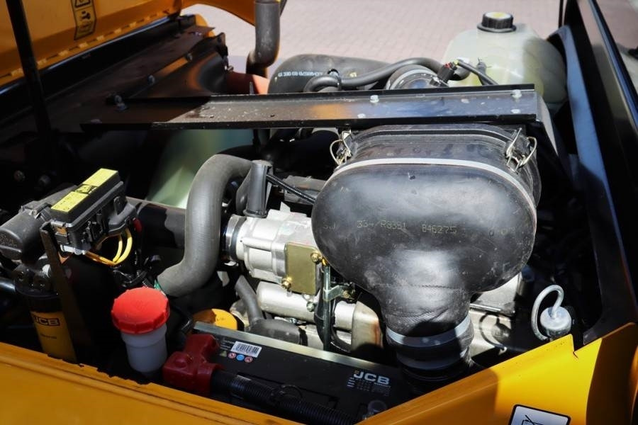 JCB 940-4 T4 Valid inspection, *Guarantee! Diesel, 4x4 - Rough terrain forklift: picture 3 JCB 940-4 T4 Valid inspection, *Guarantee! Diesel, 4x4 - Rough terrain forklift: picture 3
