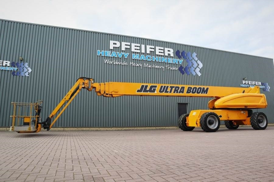 JLG 1350SJP Diesel, 4x4x4 Drive 43.3m Working Height, - Telescopic boom: picture 1 JLG 1350SJP Diesel, 4x4x4 Drive 43.3m Working Height, - Telescopic boom: picture 1