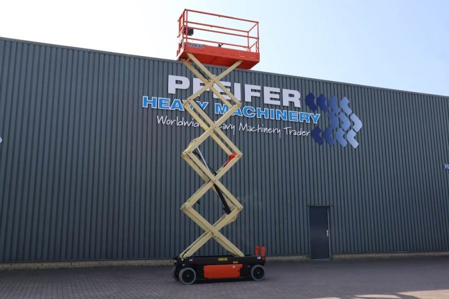 JLG R2632 Unused, Electric, 9.60m Working Height, 230k - Scissor lift: picture 3 JLG R2632 Unused, Electric, 9.60m Working Height, 230k - Scissor lift: picture 3