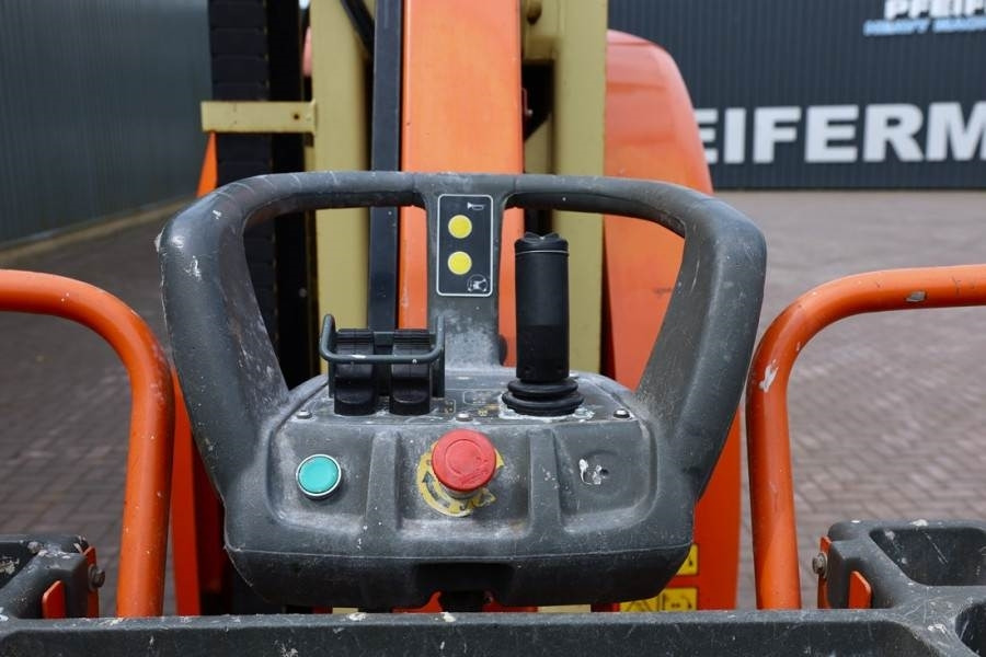 JLG Toucan 10E Electric, 10.1 m Working Height, 200kg - Articulated boom: picture 4 JLG Toucan 10E Electric, 10.1 m Working Height, 200kg - Articulated boom: picture 4