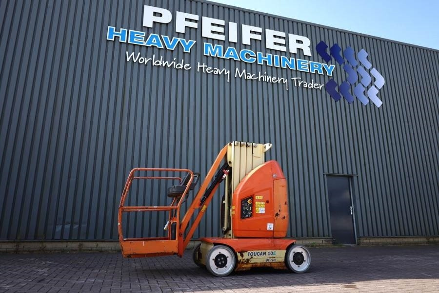 JLG Toucan 10E Electric, 10.1 m Working Height, 200kg - Articulated boom: picture 1 JLG Toucan 10E Electric, 10.1 m Working Height, 200kg - Articulated boom: picture 1