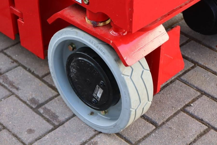 Magni ES0807EP New And Available Directly From Stock, El  - Scissor lift: picture 3 Magni ES0807EP New And Available Directly From Stock, El  - Scissor lift: picture 3