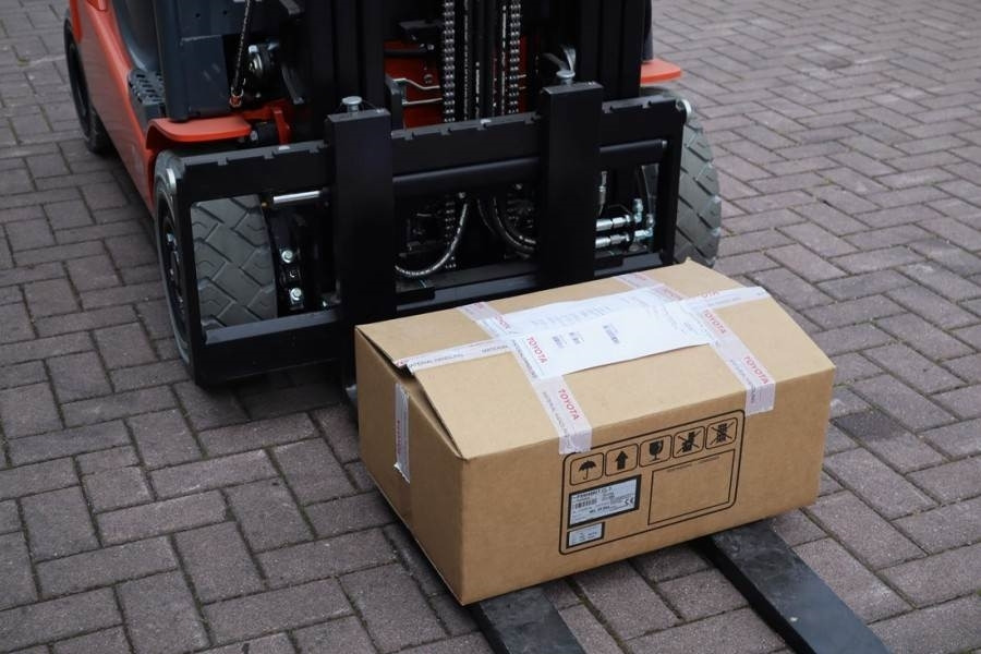 Toyota 8FBM16T Valid inspection, *Guarantee! Electric, 55 - Diesel forklift: picture 4 Toyota 8FBM16T Valid inspection, *Guarantee! Electric, 55 - Diesel forklift: picture 4