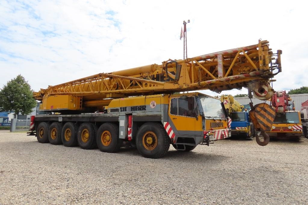 Liebherr LTM 1160/1 - All terrain crane: picture 2 Liebherr LTM 1160/1 - All terrain crane: picture 2