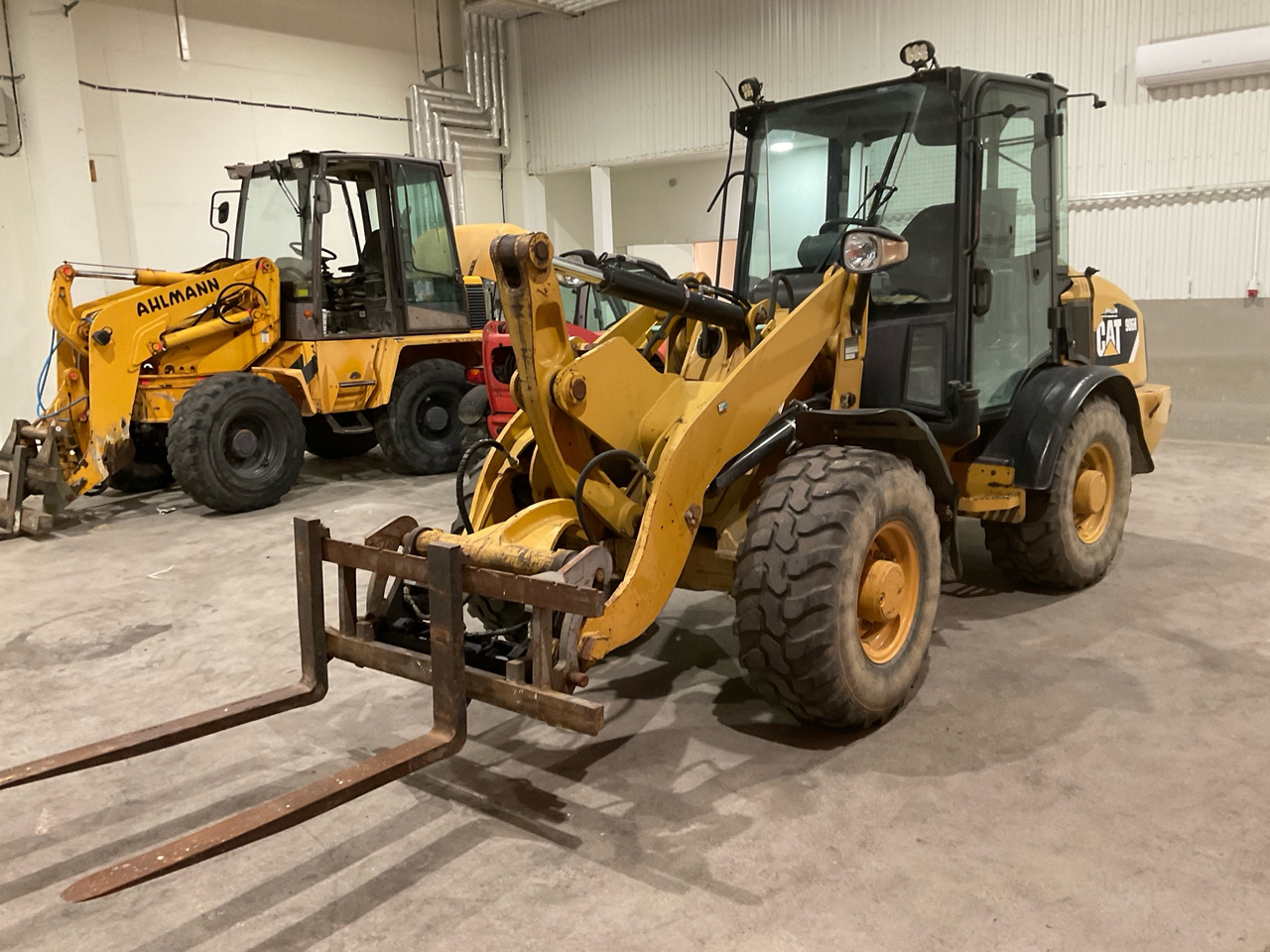 CAT 906H - Wheel loader: picture 1 CAT 906H - Wheel loader: picture 1