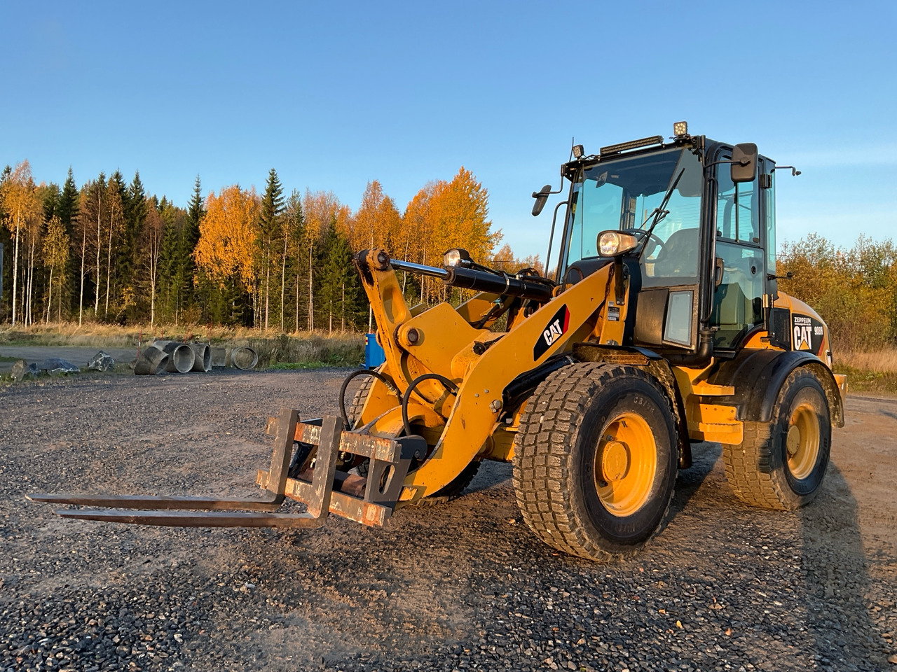 CAT 908H - Wheel loader: picture 1 CAT 908H - Wheel loader: picture 1