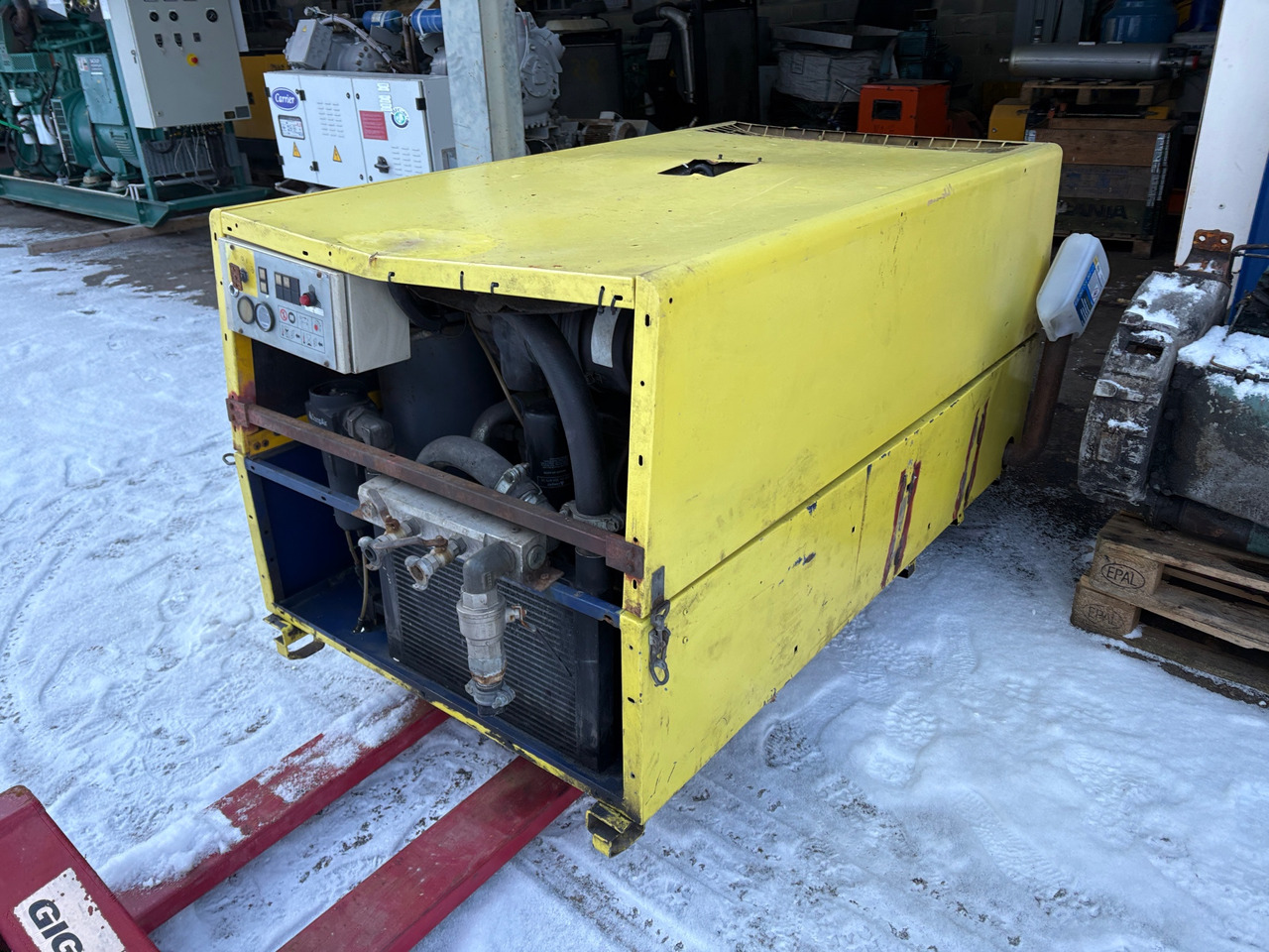 CompAir DLT0703 - Air compressor: picture 1 CompAir DLT0703 - Air compressor: picture 1