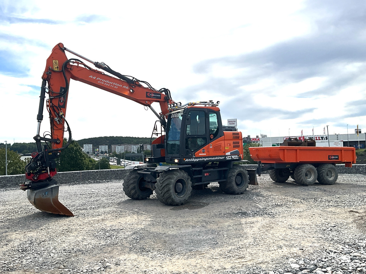 Doosan DX165W-5 - Excavator: picture 1 Doosan DX165W-5 - Excavator: picture 1