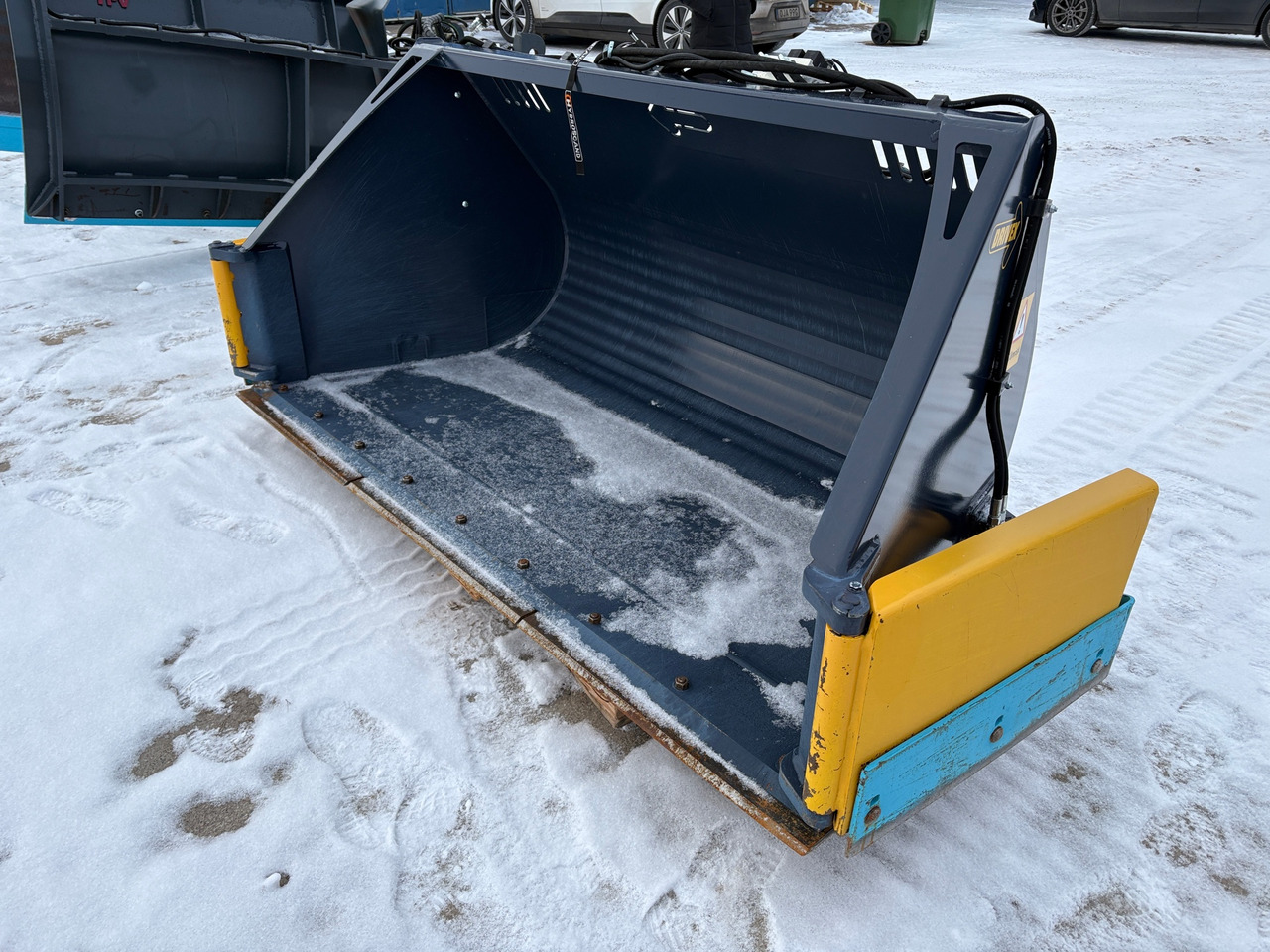 Drivex KS2300-L30 - Loader bucket: picture 1 Drivex KS2300-L30 - Loader bucket: picture 1