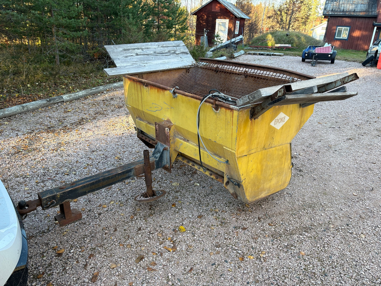 Epoke SKE12 - Sand/ Salt spreader: picture 1 Epoke SKE12 - Sand/ Salt spreader: picture 1