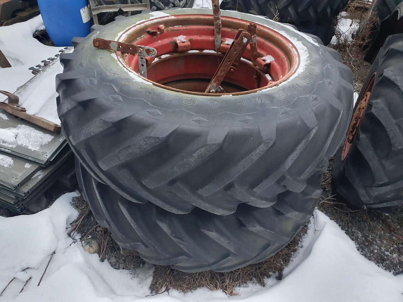 Good Year 18.4-34 - Tire for Agricultural machinery: picture 1 Good Year 18.4-34 - Tire for Agricultural machinery: picture 1