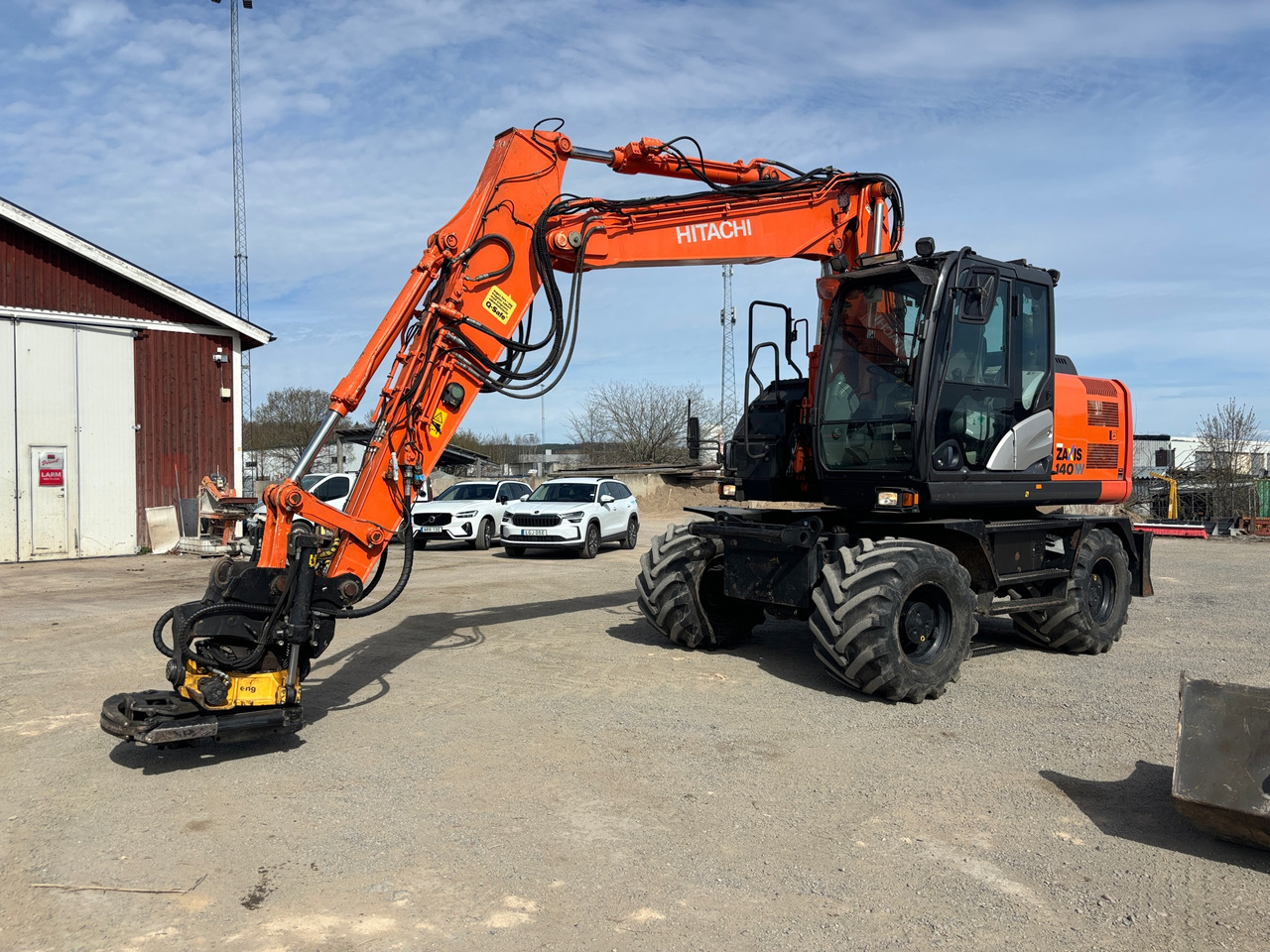 Hitachi ZX140W-5B - Excavator: picture 1 Hitachi ZX140W-5B - Excavator: picture 1
