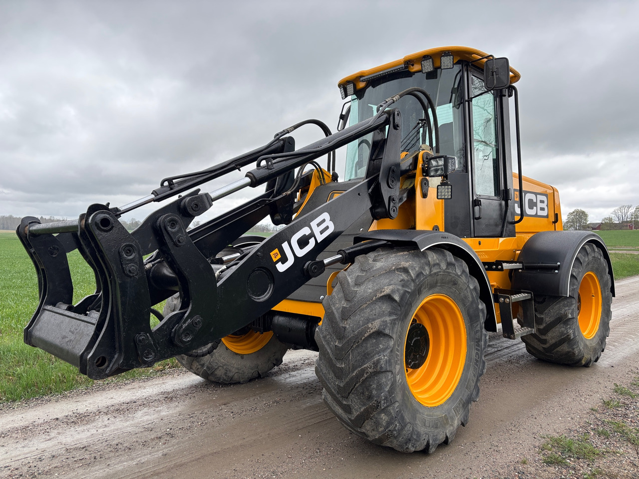 JCB 412 - Wheel loader: picture 1 JCB 412 - Wheel loader: picture 1