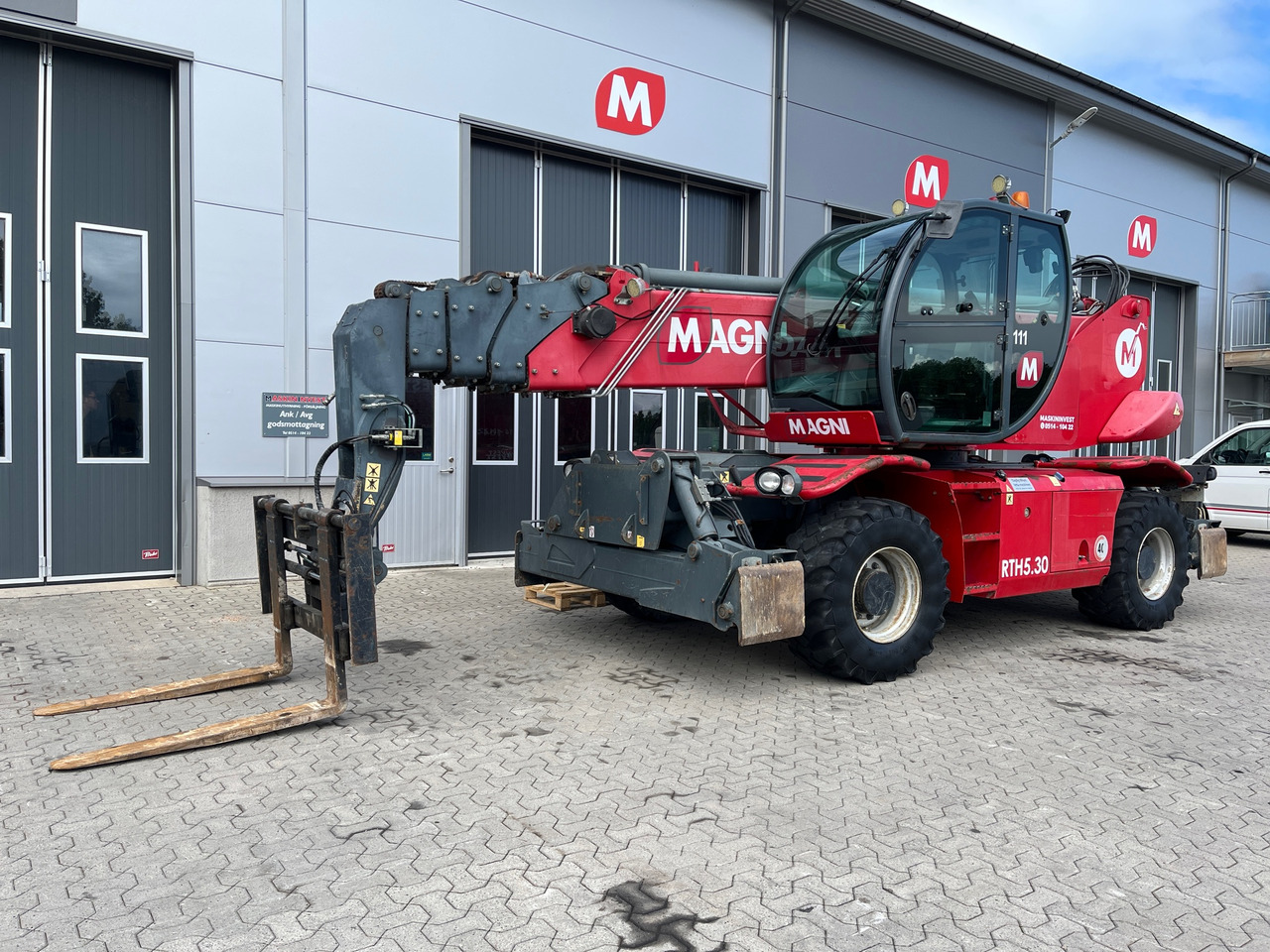Magni RTH5.30 - Telescopic handler: picture 1 Magni RTH5.30 - Telescopic handler: picture 1
