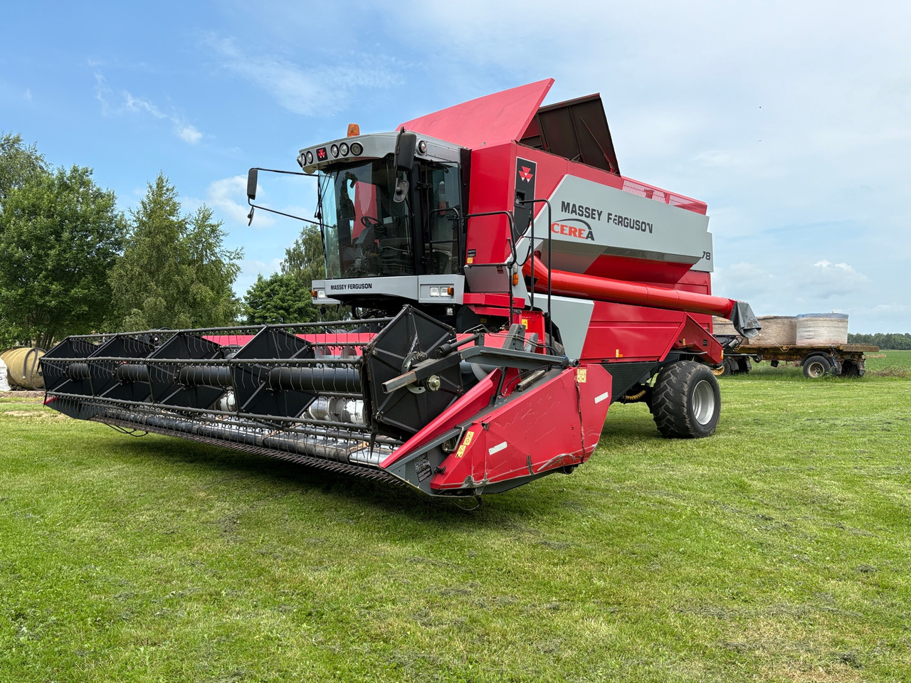 Massey Ferguson 7278 - Combine harvester: picture 1 Massey Ferguson 7278 - Combine harvester: picture 1