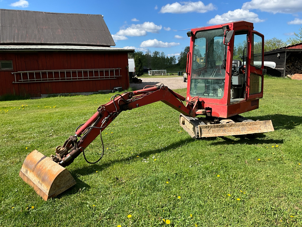 Schaeff HR12 - Excavator: picture 1 Schaeff HR12 - Excavator: picture 1