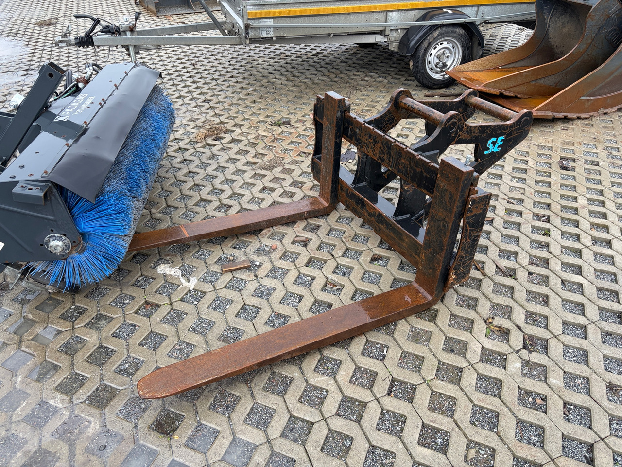 Se - Forks for Construction machinery: picture 1 Se - Forks for Construction machinery: picture 1