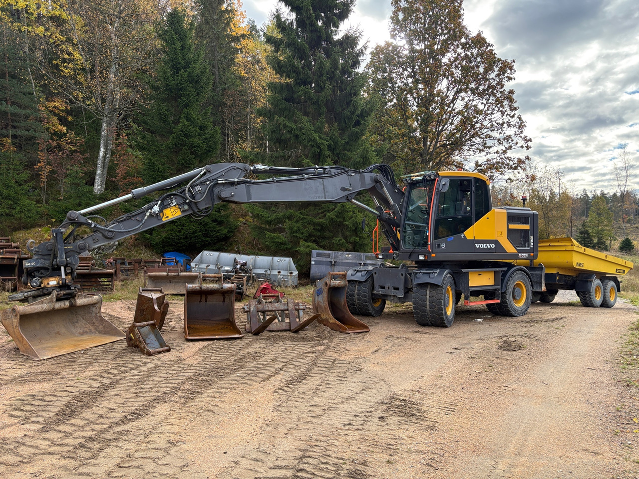 Volvo EW160E - Excavator: picture 1 Volvo EW160E - Excavator: picture 1