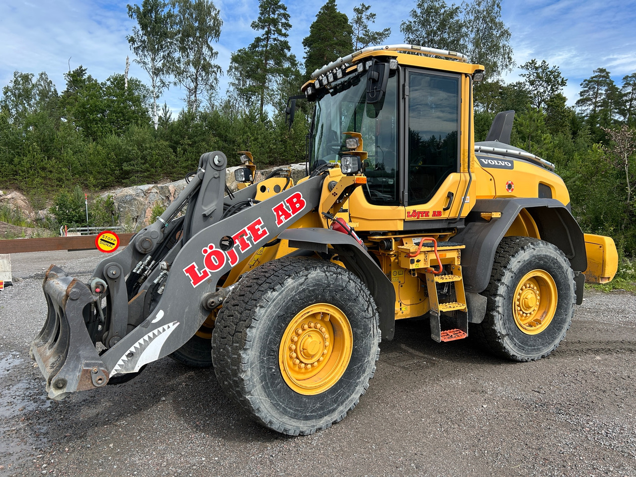 Volvo L70H - Wheel loader: picture 1 Volvo L70H - Wheel loader: picture 1