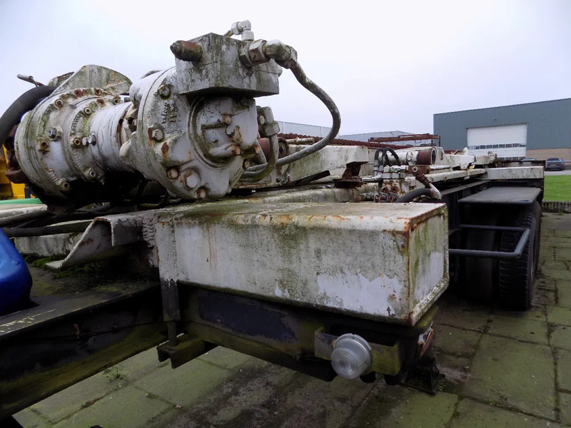 2 container trailer en 3 axel aanhanger 20 ft - Container transporter/ Swap body semi-trailer: picture 4 2 container trailer en 3 axel aanhanger 20 ft - Container transporter/ Swap body semi-trailer: picture 4