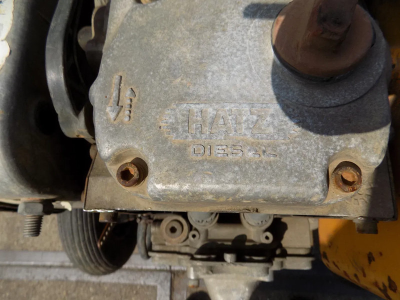 Diversen 1 cillinder hatz waterpomp merk wavo WAVO waterpomp 1 CILL HATZ - Water pump: picture 3 Diversen 1 cillinder hatz waterpomp merk wavo WAVO waterpomp 1 CILL HATZ - Water pump: picture 3