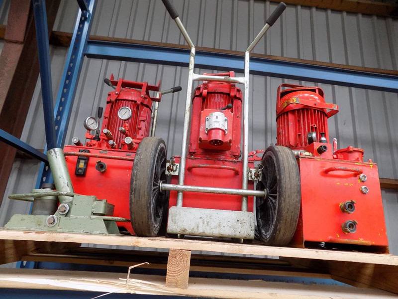 Diversen andamas hydro unit kernboor - Drilling rig: picture 1 Diversen andamas hydro unit kernboor - Drilling rig: picture 1