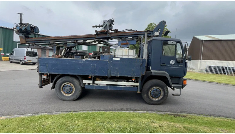 MAN Knebel HY79 Grondboor - Drilling rig: picture 1 MAN Knebel HY79 Grondboor - Drilling rig: picture 1