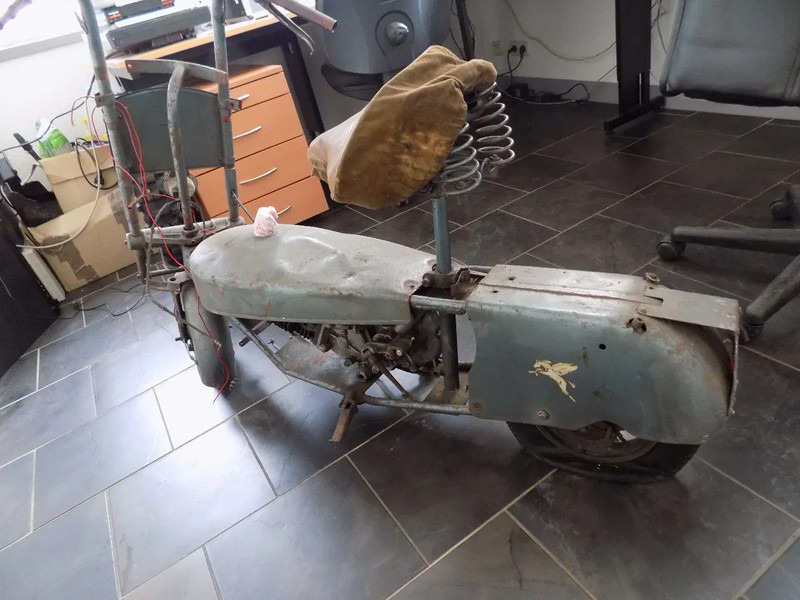 Airborn paramotor ww.2 airborne motorfiets opklapbaar luchtlanding para - Motorcycle: picture 5 Airborn paramotor ww.2 airborne motorfiets opklapbaar luchtlanding para - Motorcycle: picture 5