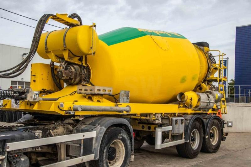 DE BUF BETON MIXER/MALAXEUR/MISCHER 10 M3 /GESTUURD/GELENKT/STEERING/DIR. - Concrete mixer semi-trailer: picture 1 DE BUF BETON MIXER/MALAXEUR/MISCHER 10 M3 /GESTUURD/GELENKT/STEERING/DIR. - Concrete mixer semi-trailer: picture 1