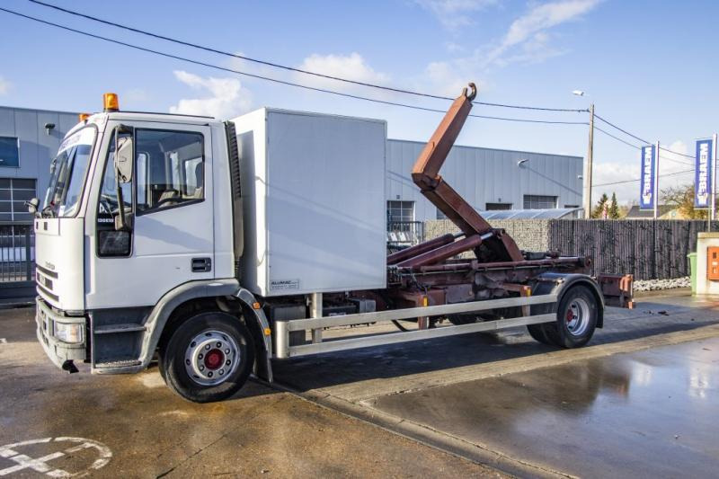 Iveco EUROCARGO 130E18 - Hook lift truck: picture 1 Iveco EUROCARGO 130E18 - Hook lift truck: picture 1