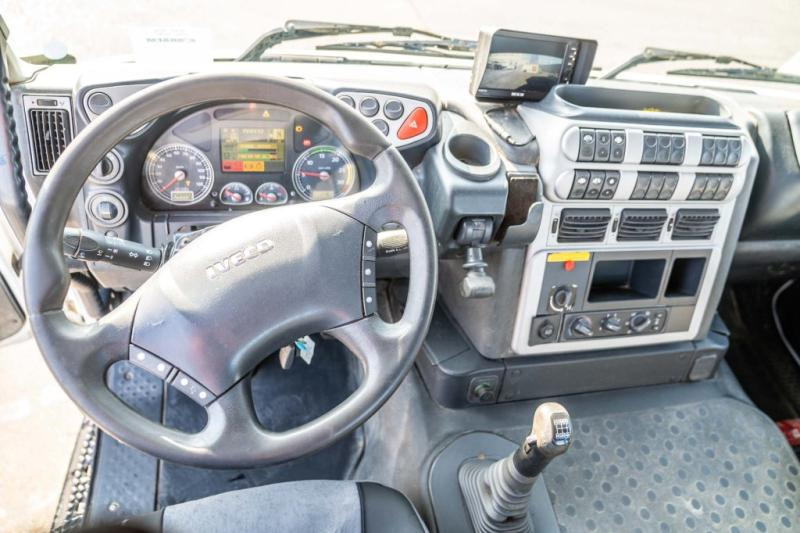 Interior photo 3: Tipper, Crane truck Iveco STRALIS 310- E5 + HMF 1110 K2