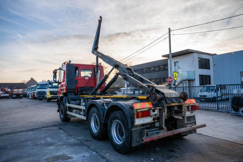 Iveco TRAKKER 410 - Hook lift truck: picture 3 Iveco TRAKKER 410 - Hook lift truck: picture 3