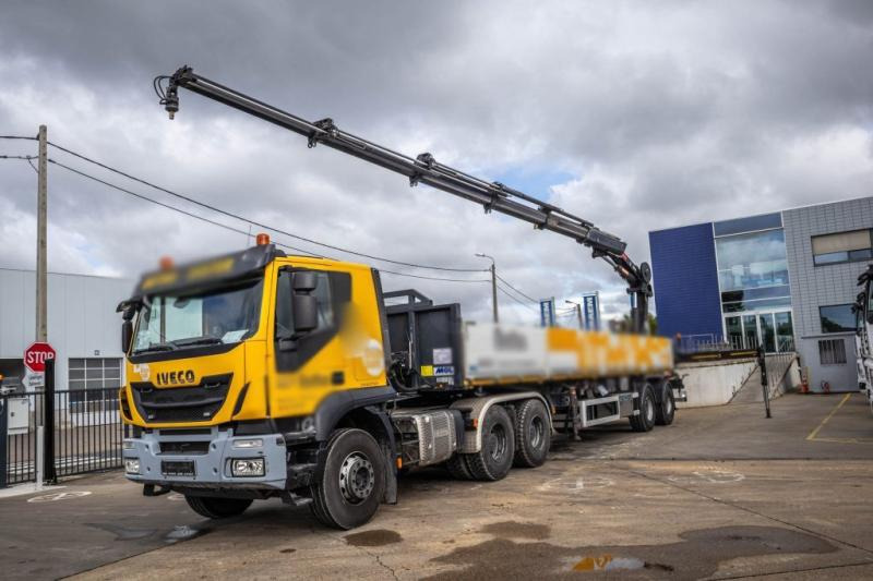 Iveco TRAKKER 450-6X4 - Dropside/ Flatbed truck, Crane truck: picture 1 Iveco TRAKKER 450-6X4 - Dropside/ Flatbed truck, Crane truck: picture 1