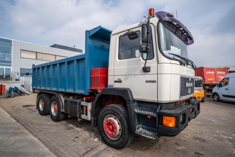 MAN 33.372 BB - 230.000 KM - Tipper: picture 3 MAN 33.372 BB - 230.000 KM - Tipper: picture 3