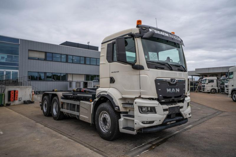 MAN TGS 26.430 6x2-4 BL - Hook lift truck: picture 2 MAN TGS 26.430 6x2-4 BL - Hook lift truck: picture 2