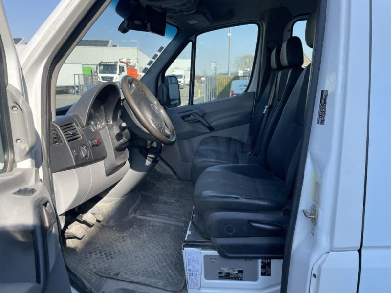Mercedes SPRINTER 516 CDI - 64 558 KM - Open body delivery van: picture 5 Mercedes SPRINTER 516 CDI - 64 558 KM - Open body delivery van: picture 5