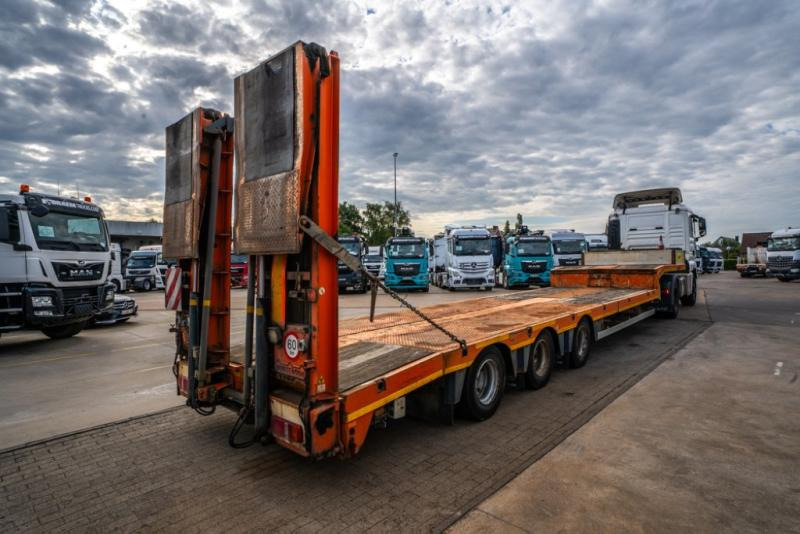 Nooteboom OSDS-41-03 - 51 250 KG - Low loader semi-trailer: picture 4 Nooteboom OSDS-41-03 - 51 250 KG - Low loader semi-trailer: picture 4