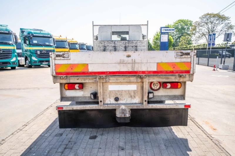 Renault MIDLUM 220 (12T) DXI - Dropside/ Flatbed truck: picture 5 Renault MIDLUM 220 (12T) DXI - Dropside/ Flatbed truck: picture 5