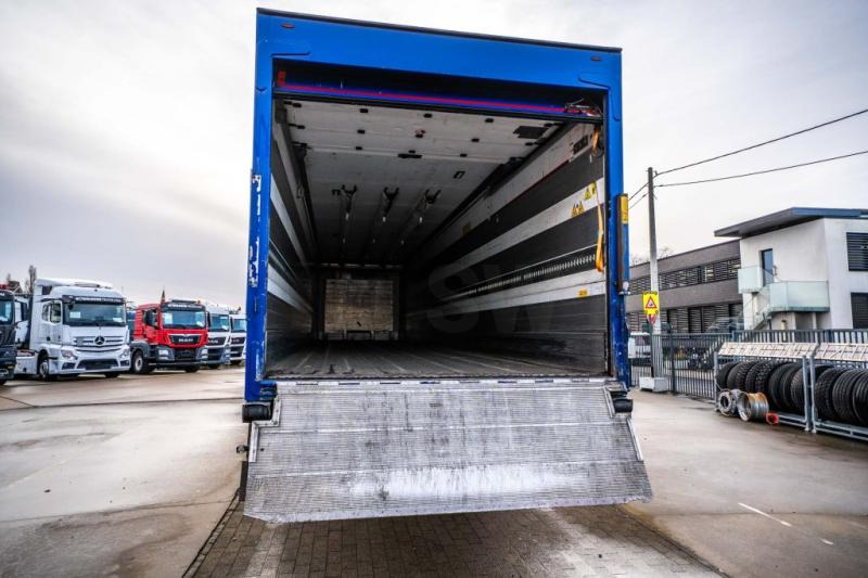 Schmitz SCB-S3B - TK SLXe300 - 4759 H - Refrigerator semi-trailer: picture 5 Schmitz SCB-S3B - TK SLXe300 - 4759 H - Refrigerator semi-trailer: picture 5