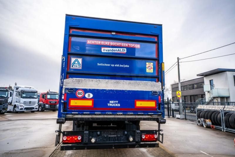 Schmitz SCB-S3B - TK SLXe300 - 4759 H - Refrigerator semi-trailer: picture 4 Schmitz SCB-S3B - TK SLXe300 - 4759 H - Refrigerator semi-trailer: picture 4