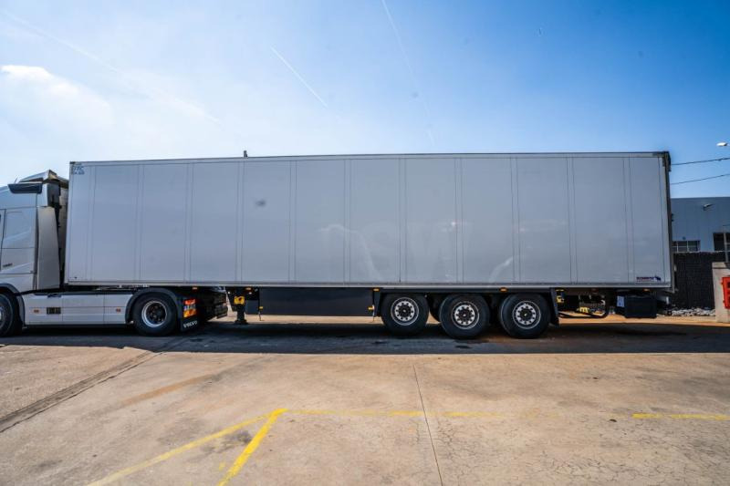 Schmitz SCB-S3B-CARRIER VECTOR 1550 leasing Schmitz SCB-S3B-CARRIER VECTOR 1550: picture 8