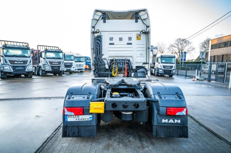 MAN TGX 18.500 XLX BLS + INTARDER - Tractor unit: picture 5 MAN TGX 18.500 XLX BLS + INTARDER - Tractor unit: picture 5