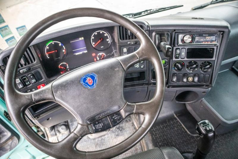 Tractor unit Scania R400+E5+MANUAL+HYDR+LAMES/BLAD: picture 9