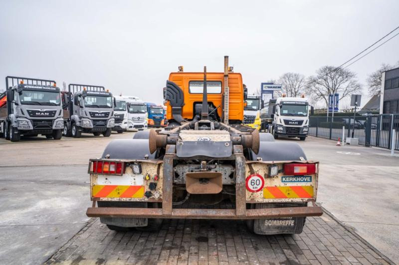 Volvo FM 330 -6x4 (E5) +AJK - Hook lift truck: picture 5 Volvo FM 330 -6x4 (E5) +AJK - Hook lift truck: picture 5